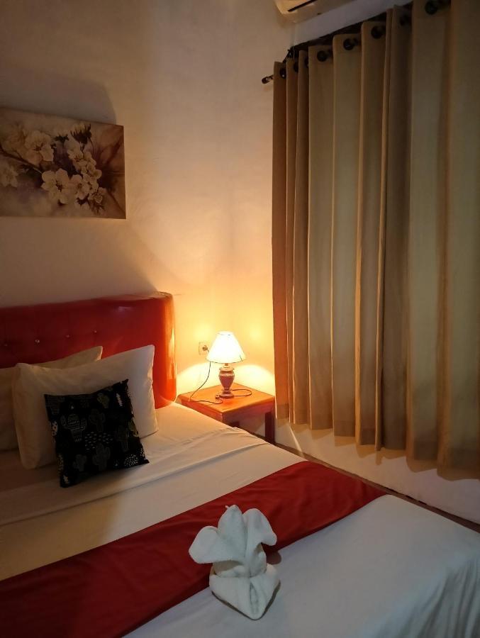 Kuta  Ayu Homestay מראה חיצוני תמונה
